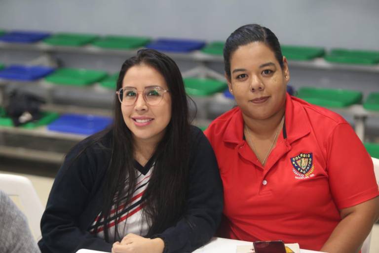 Profesores de la SEPyC participan en taller de sensibilidad