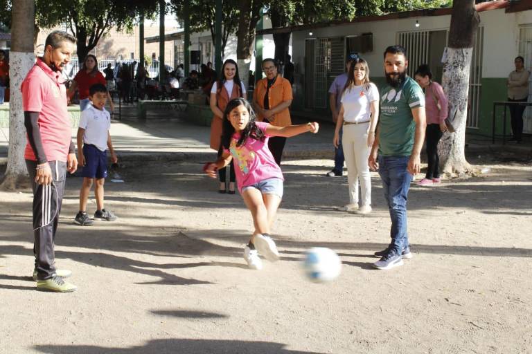 Lleva Imdec su Jornada Deportiva a la Feria de Servicios que organiza Immujeres