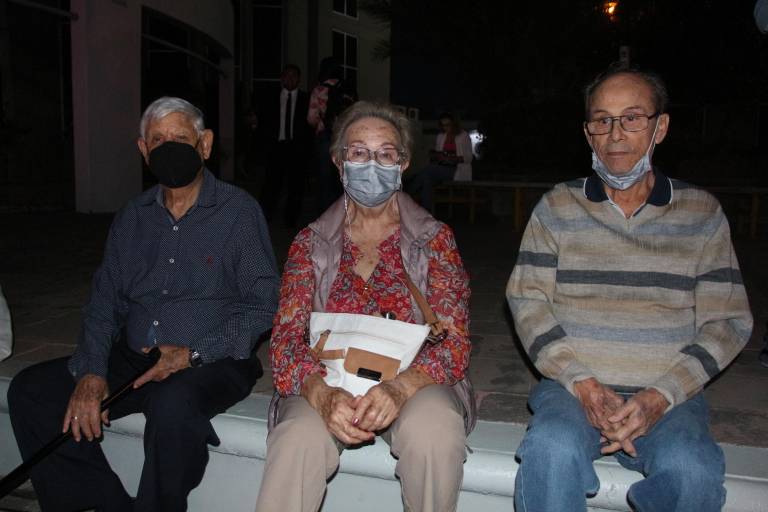 Viven ‘La fiesta de la Navidad’