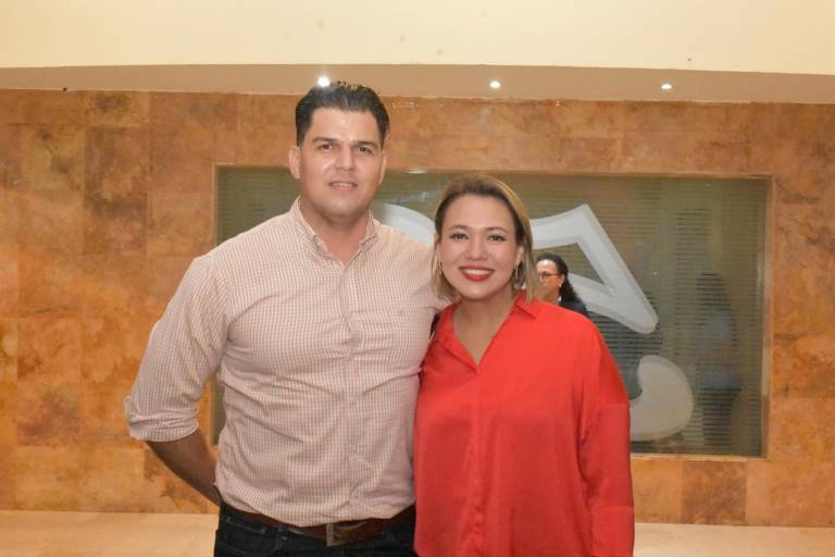 Participan padres de familia y maestros en su tradicional Magna Conferencia