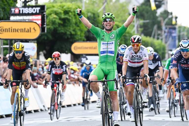 Mark Cavendish gana a lo Cavendish en la sexta etapa del Tour de Francia