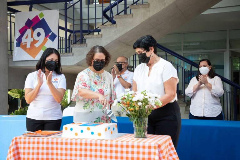 ¡Felices 49, Escuela Activa Integral!