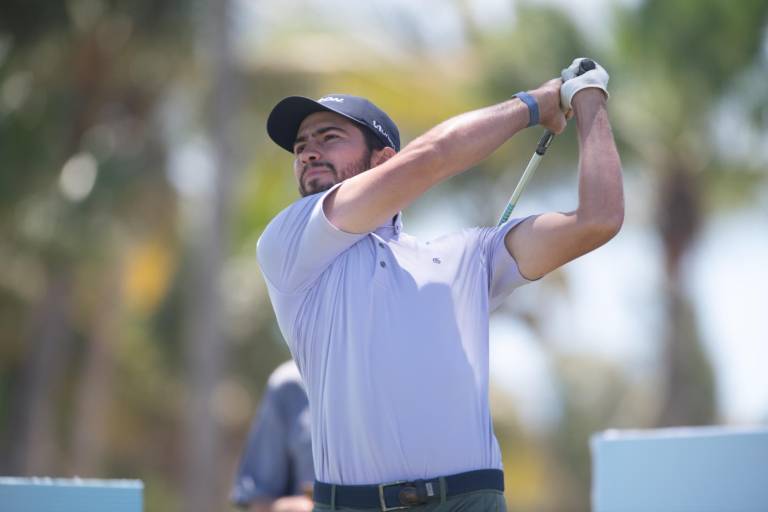 Cae Álvaro Ortiz de la cima en el Abierto Mexicano de Golf