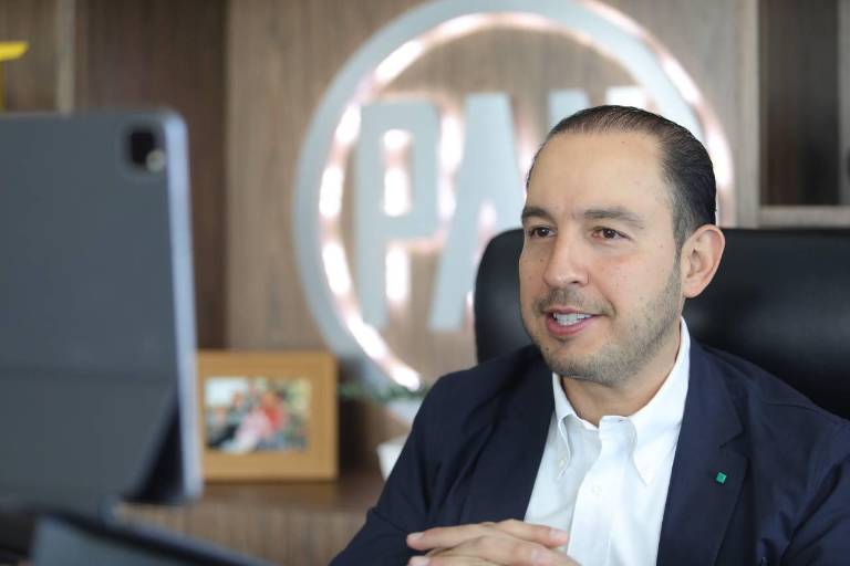 Fue la ‘marcha de los acarreados’, en defensa de Manuel Bartlett, dice Marko Cortés