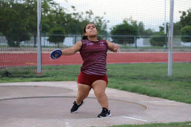 Pauleth Mejía gana oro en lanzamiento de disco, en etapa estatal de los Paranacionales Conade