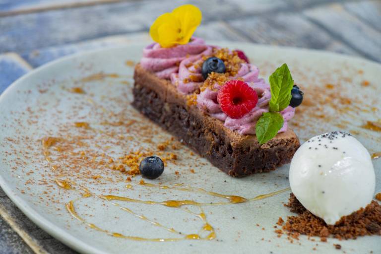 Presenta Cayenna sus nuevos platillos