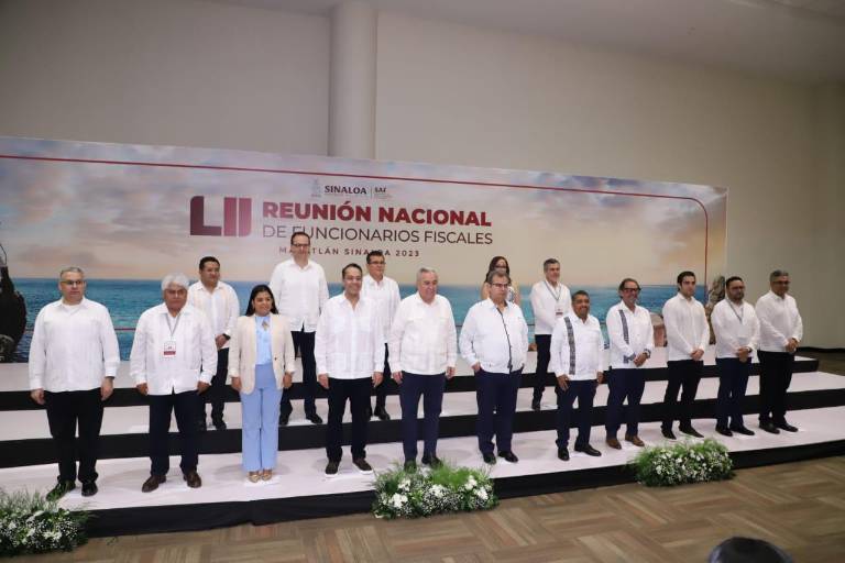Analizan en Mazatlán los resultados fiscales 2023 de todo México