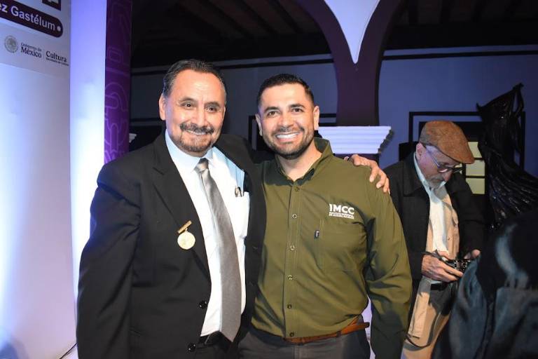 Reconocen trayectoria del artista sinaloense Lázaro Fernando Rodríguez