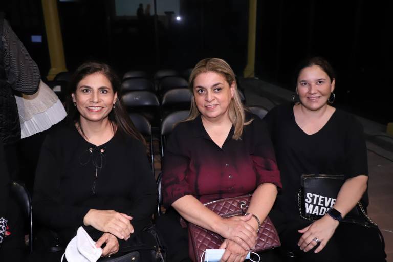 El cineasta Óscar Blancarte recibe emotivo homenaje