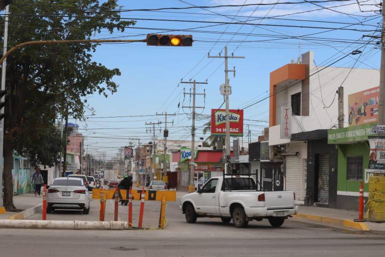 La Avenida Insurgentes de Mazatlán abre circulación en su totalidad... aún sin terminar