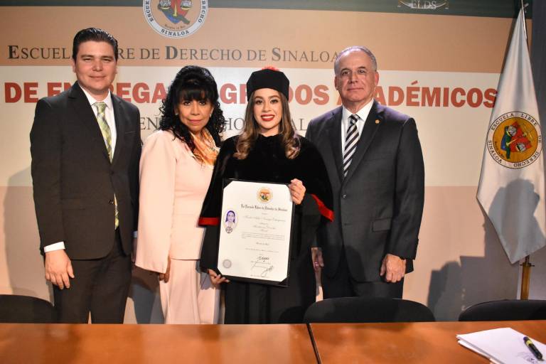 Son Maestros en Derecho Fiscal