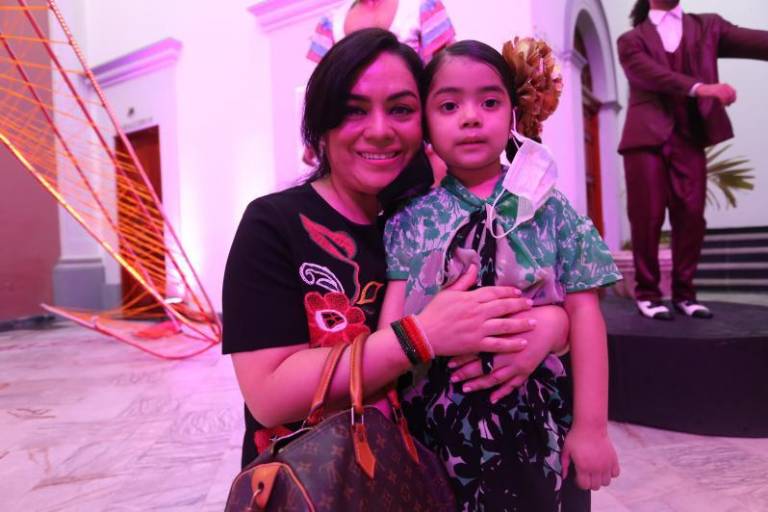 Disfrutan mazatlecos del sabor cubano