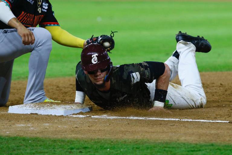 Naranjeros se lleva el primero del Clásico en Culiacán