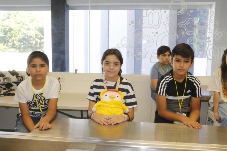 Disfrutan últimos días de cursos y talleres en el Centro de Ciencias de Sinaloa
