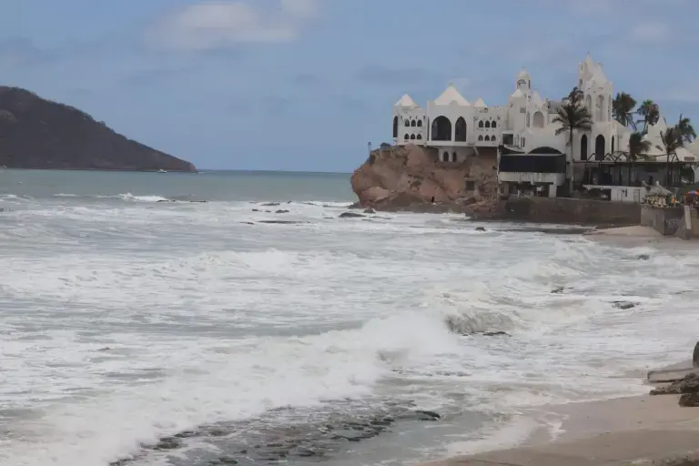 Se esperan variaciones del oleaje de hasta 1 metro de altura en Mazatlán, por sismo en Rusia