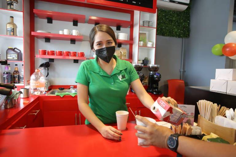 Inauguran la tercera sucursal de la tienda Venados Market