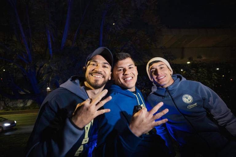 América celebra su histórico tricampeonato con su afición en el Estadio Azteca