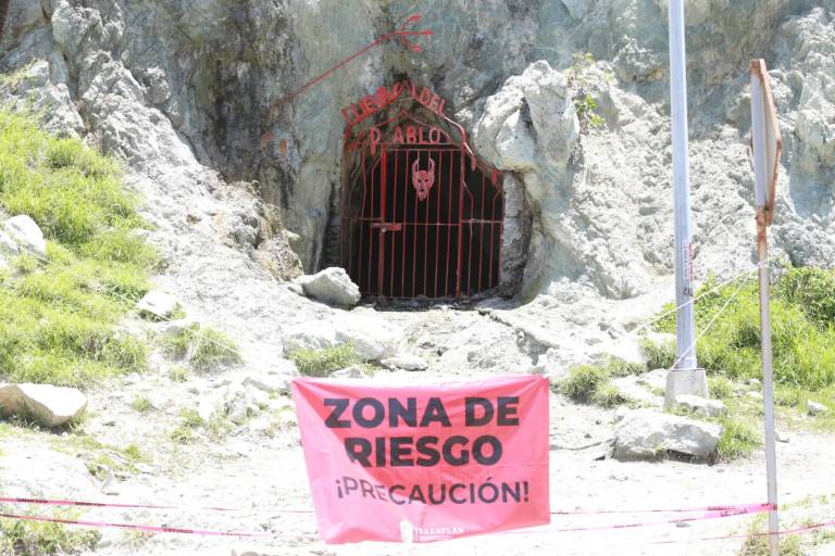 Zona de Cueva del Diablo en Mazatlán aún es de riesgo, advierte Protección Civil