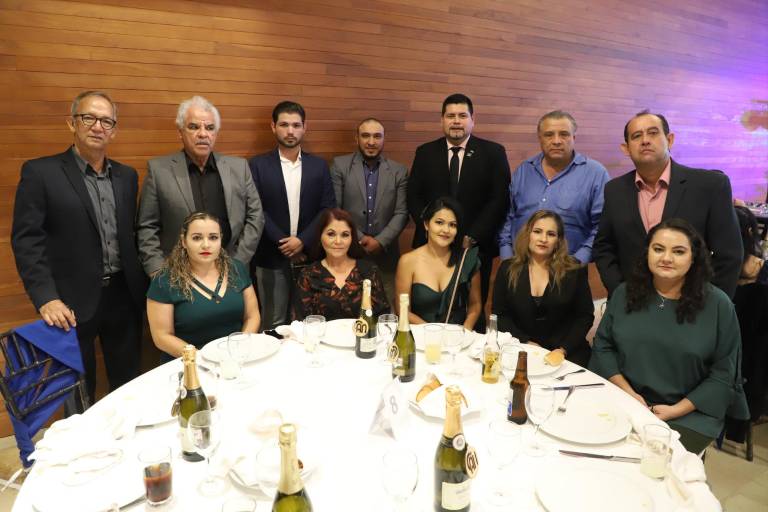 Arquitectos mazatlecos protagonizan cena de fin de año