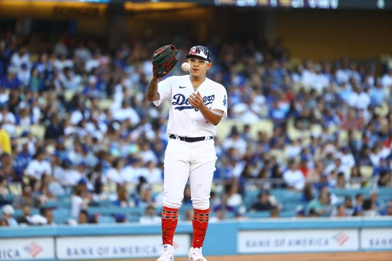 Julio Urías repite salida efectiva y llega a siete victorias en el año