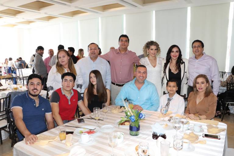 Luis González Velázquez recibe a Jesús en su corazón