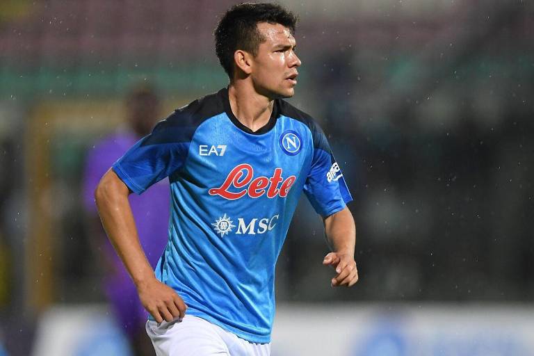 Con Hirving Lozano como titular, Nápoles empata sin goles ante la Fiorentina