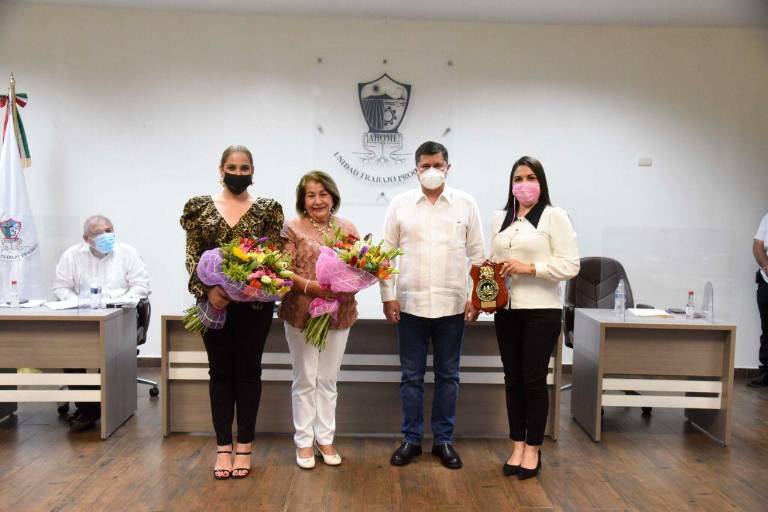 Se reincorporan Billy Chapman y Angelina Valenzuela al Cabildo ahomense