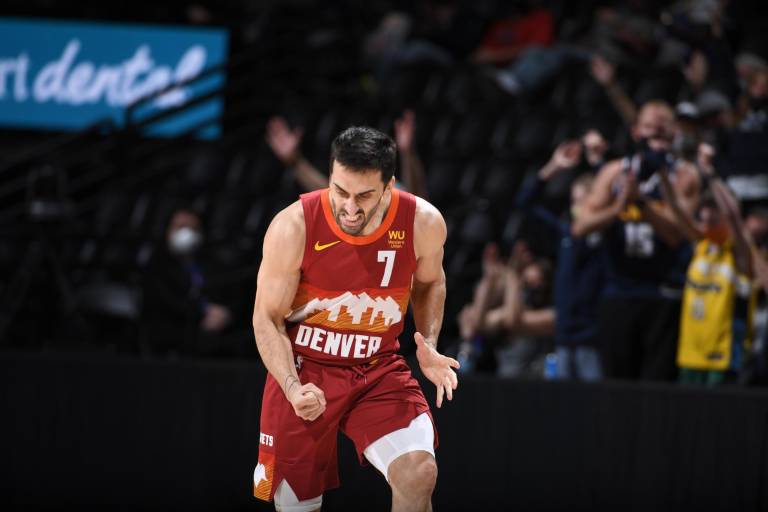 Denver se apoya en Nikola Jokic para empatar la serie ante Portland