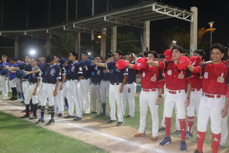 Ponen bola en juego en la Liga de Beisbol Juvenil Nuevos Valores Imdem