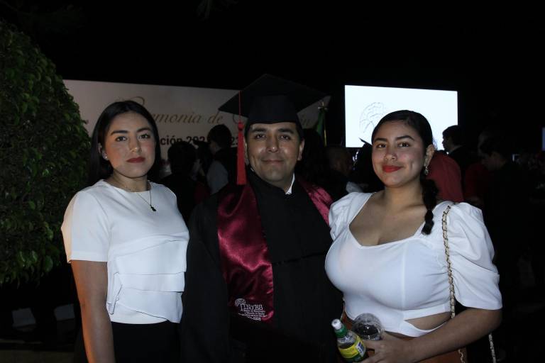 Tiene nuevos egresados el Instituto de Neurociencias y Educación