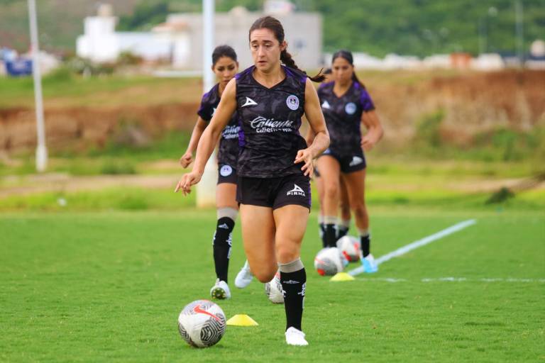 Silvana Flores sufre lesión de meniscos y es baja con Mazatlán