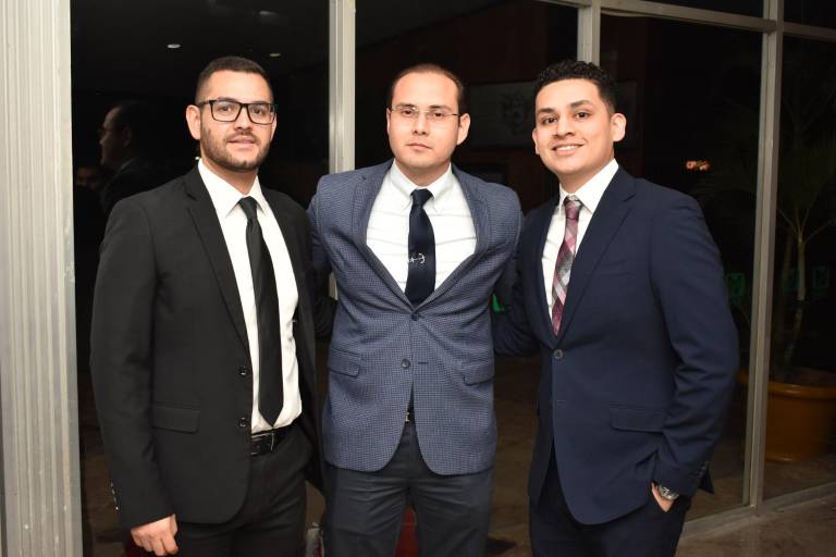 Son Maestros en Derecho Fiscal