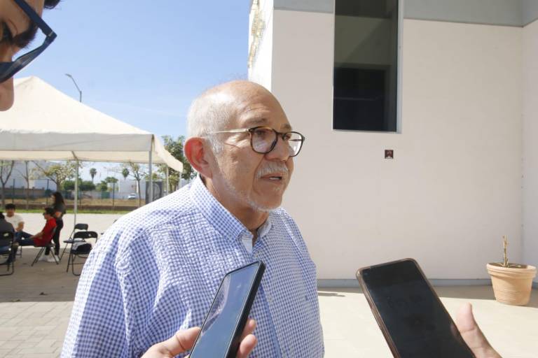 ‘El Químico’ llega al Centro de Justicia; quiere confirmar que hay justicia en Sinaloa, dice