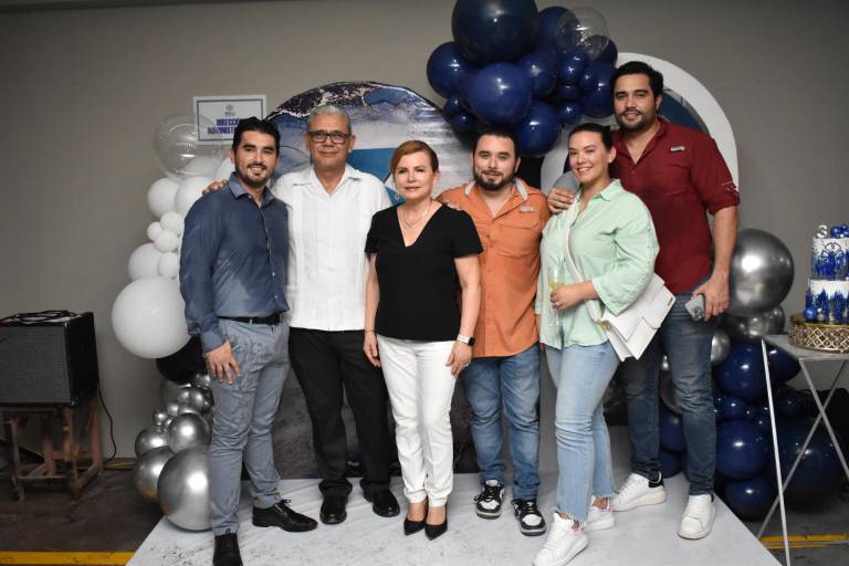 Celebra MR40 Concretos su tercer aniversario en Culiacán