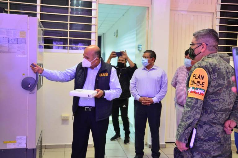 Sinaloa guardará vacunas contra el Covid-19 para estados vecinos