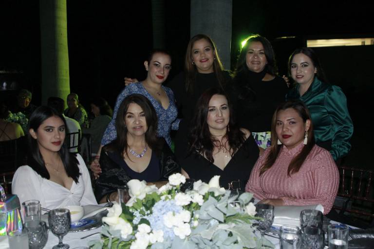 Celebra Colegio del Valle 30 años de su fundación en Culiacán