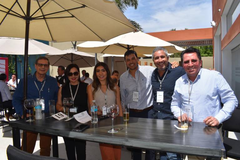 Realiza el IPADE su Encuentro Regional de Egresados, y así fortalecer su comunidad