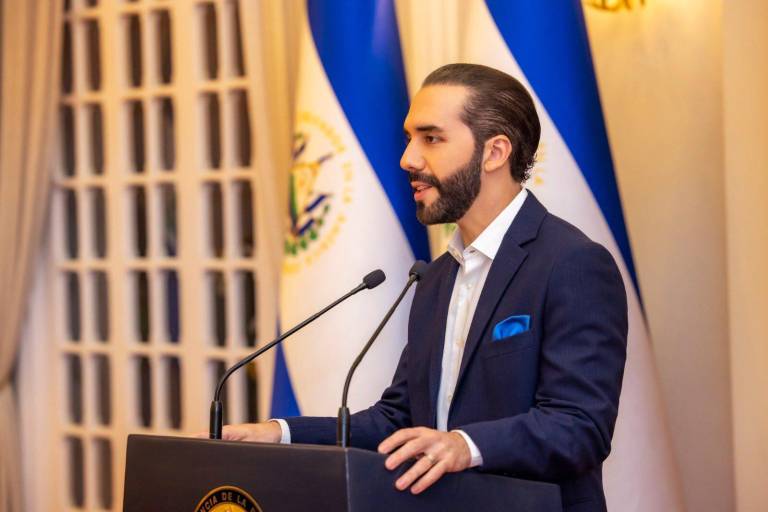 Bukele se declara ganador en elecciones de El Salvador; México lo felicita