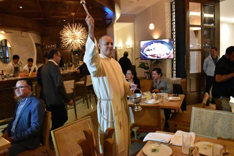 Brinda Luis Osuna un homenaje a la cocina sinaloense con Humaya Restaurante