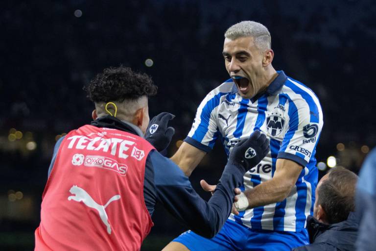 Rayados se paseó en su casa y goleó a Necaxa