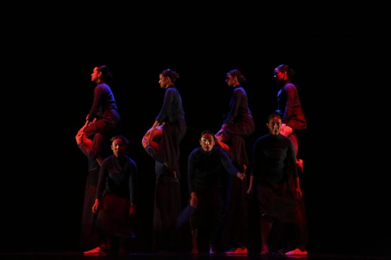 Alumnos de danza asombran con su talento al presentar siete coreografías