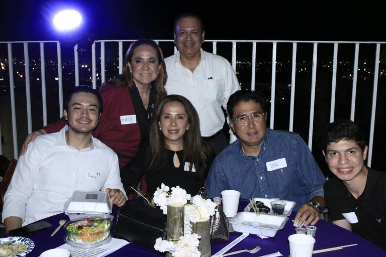 Honra comunidad japonesa a sus antepasados con el tradicional Festival Obon