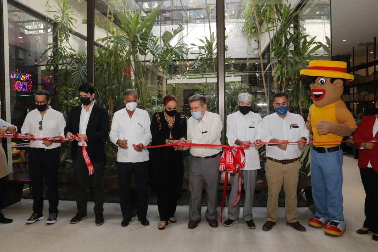 Panamá ya tiene una nueva sucursal en Las Quintas, en Culiacán