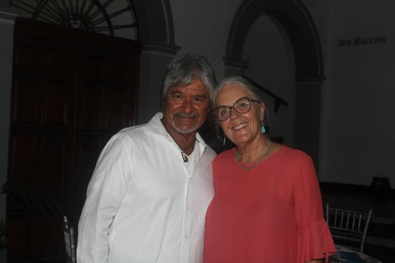 Participan en cena a favor de la inclusión