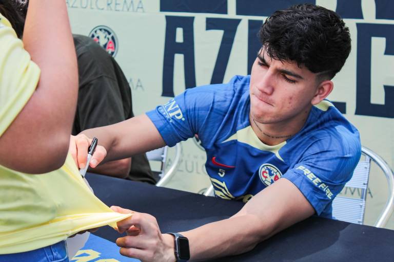 América pierde a Kevin Álvarez por lesión