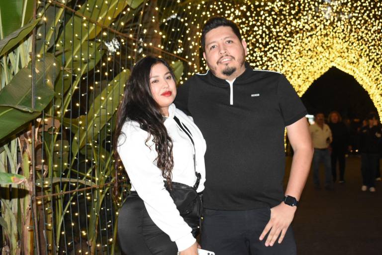 Despiden las luces más brillantes del Botánico