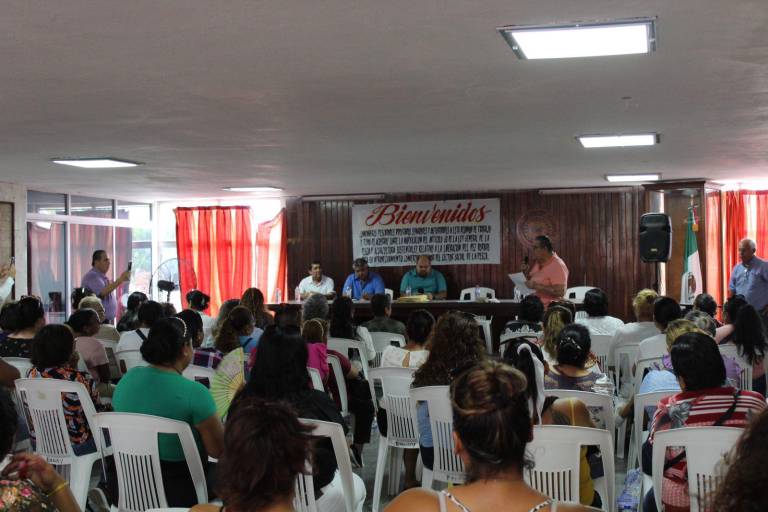 Constituyen en Mazatlán la primera sociedad cooperativa de empacadoras de pescado