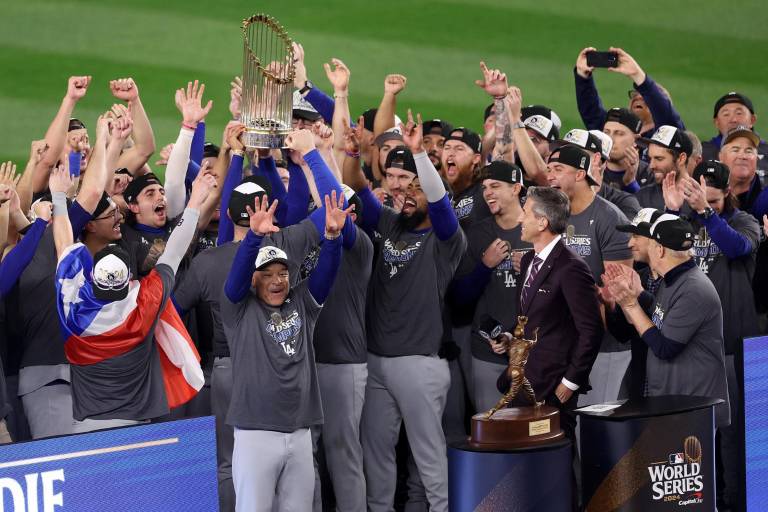 Dodgers viene de atrás y es campeón de la Serie Mundial
