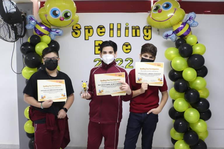Muestran su talento en el Spelling Bee en el Colegio Sebec