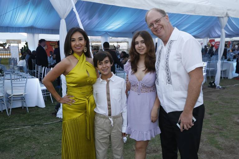 Ratifican a Rodrigo Becerra como presidente de Canirac